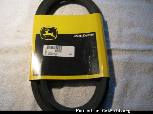 John Deere M45254 Belt (For use on a mower deck)