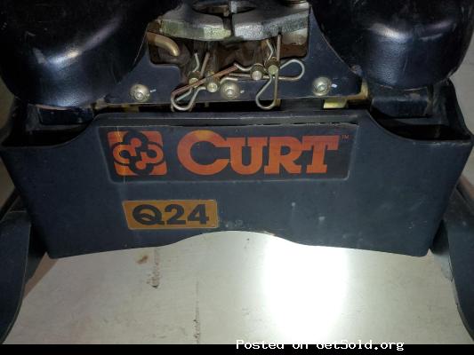 CURT 5TH WHEEL HITCH