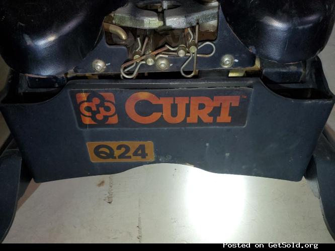 CURT 5TH WHEEL HITCH