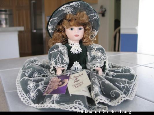 Sitting PORCELAIN JOINTED DOLL