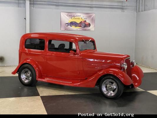 1934 Chevrolet Sedan