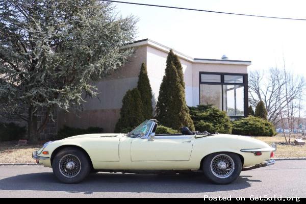 #24141 1973 Jaguar XKE Series III V12 Roadster