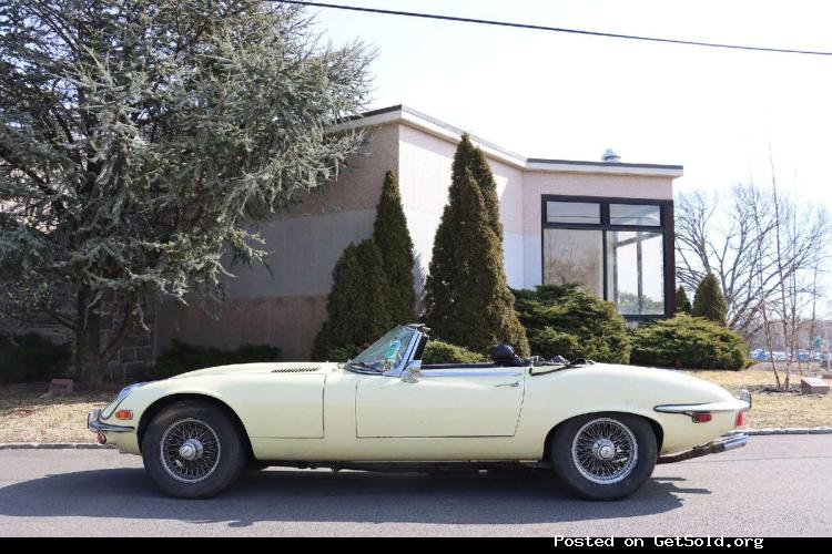 #24141 1973 Jaguar XKE Series III V12 Roadster