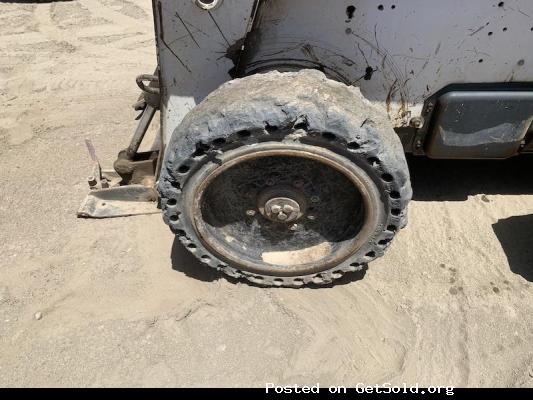 2005 BOBCAT S220 SKIDSTEER LOADER #13704223