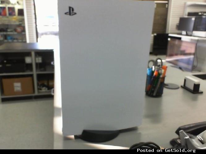 Neatly used PS5 for sale