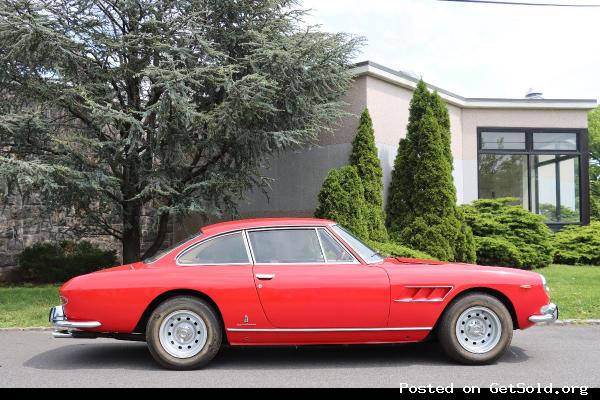 #24308 1967 Ferrari 330GT 2+2