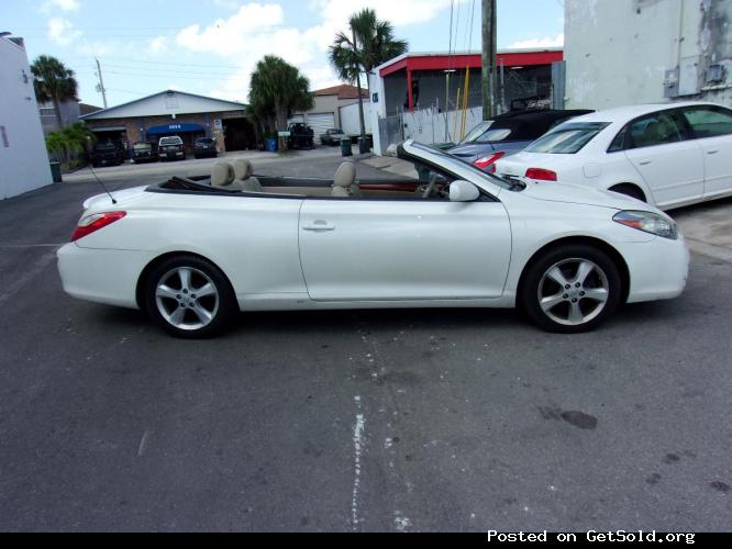 TOYOTA SOLARA CONVERTIBLE, V-6 ENGINE, WHITE/TAN LEATHER, KEITH: (954)658-1010