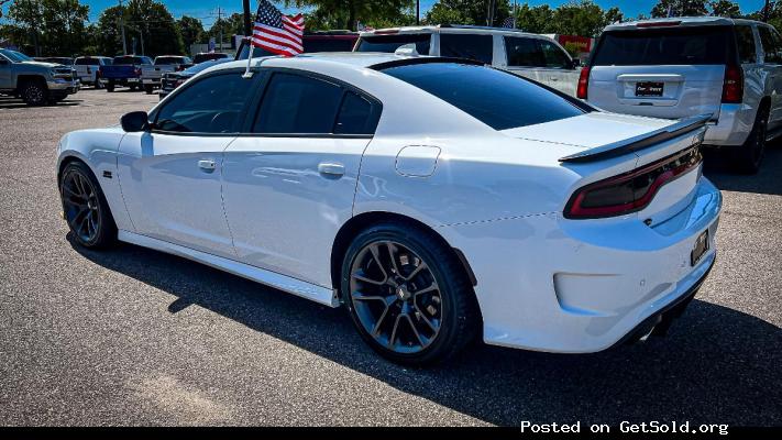 2020 DODGE CHARGER SCAT PACK RWD