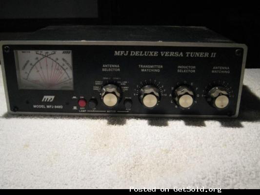 Amateur Radio - MFJ Model MFJ-949D Versa Tuner II