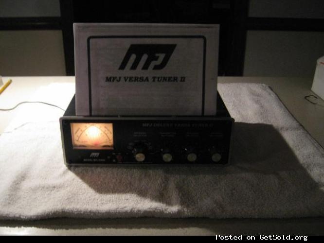 Amateur Radio - MFJ Model MFJ-949D Versa Tuner II