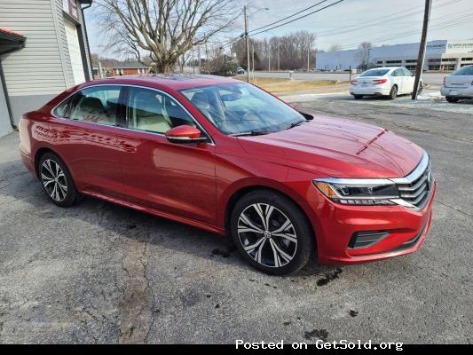 2021 Volkswagen Passat SE Sedan 4D