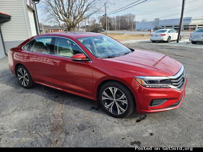 2021 Volkswagen Passat SE Sedan 4D