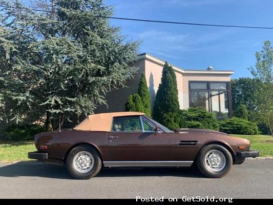 #23956 1982 Aston Martin Martin V8 Volante LHD