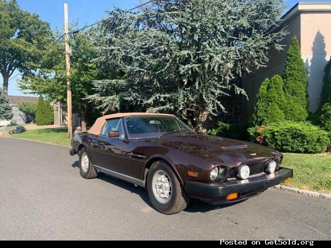 #23956 1982 Aston Martin Martin V8 Volante LHD