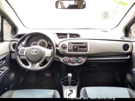 2012 TOYOTA YARIS SE / AUTO / 92K