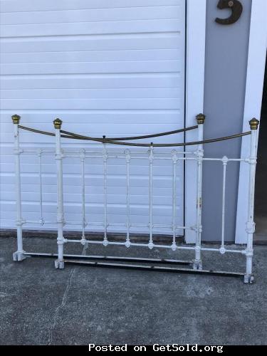 Iron Bed - $150 (Pensacola)