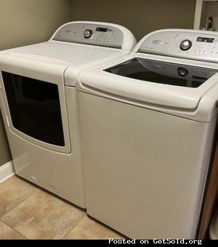 Washer and Gas Dryer