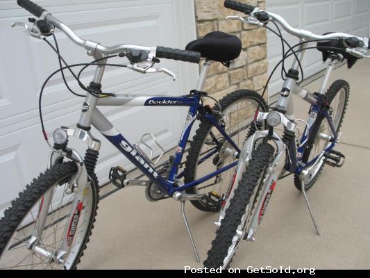 Pair of GIANT MILTI-SPEED BICYCLES