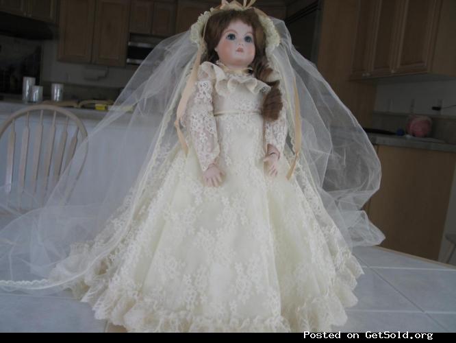 DOLL by Weisman, &ldquo;MONIQUE&rdquo; THE BRIDE