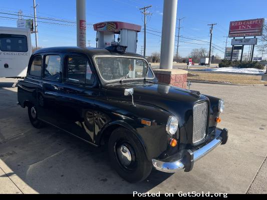 #24194 1960 Austin FX4 London Taxi-Cab