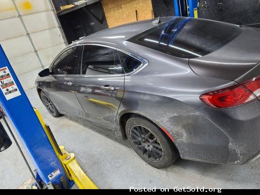 2015 Chrysler 200 200C Sedan 4D