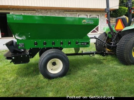 Topdresser Tow Behind Commercial