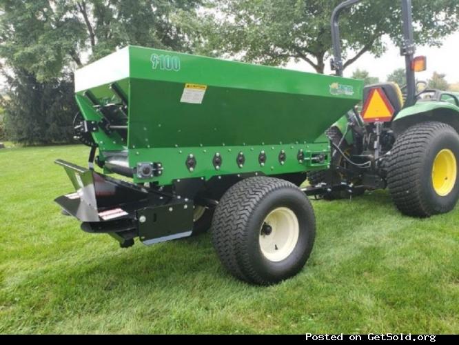 Topdresser Tow Behind Commercial