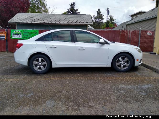 2013 CHEVROLET CRUZE LT / AUTO / UP TO 36 MPG