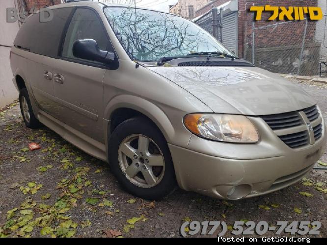 2005 DODGE GRAND CARAVAN WHEELCHAIR ACCESSIBLE 171K Miles