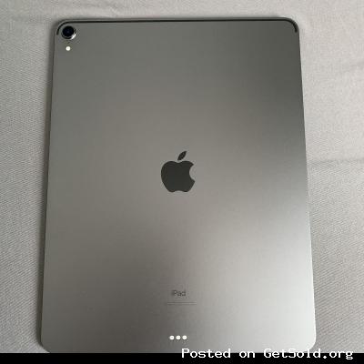 Apple iPad Pro 3rd Generation (12.9) - Wifi - Space Gray - 64GB