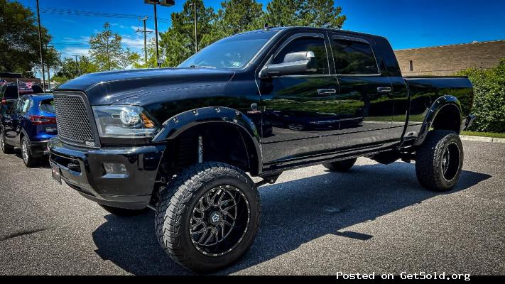 2014 RAM 3500 LARAMIE MEGA CAB 4X4