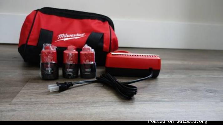 3X New Milwaukee M 2.0 M12 Batteries + Charger