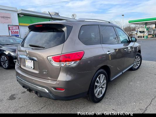 2014 Nissan Pathfinder SV 4x4 4dr SUV