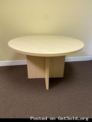 Round Office Table