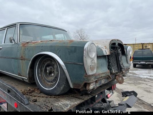 #24166 1966 Mercedes-Benz 600