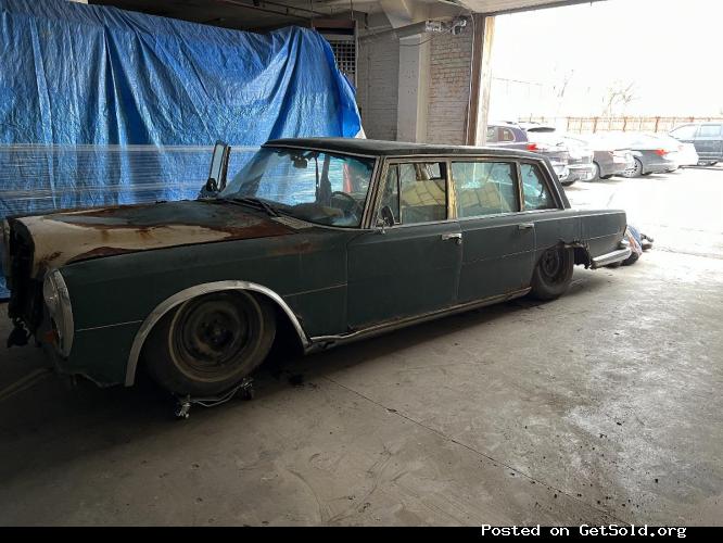 #24166 1966 Mercedes-Benz 600