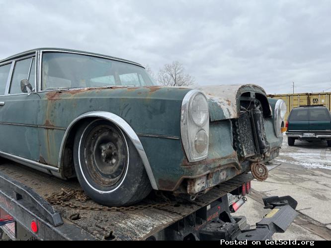 #24166 1966 Mercedes-Benz 600