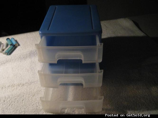 NEVER USED - THREE DRAWER PLASTIC CABINET ...